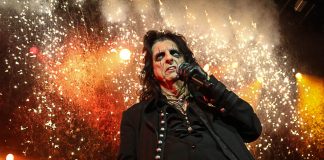 Alice Cooper Stage AE 20181026 Kara Uhrlen -TPRS.com-5