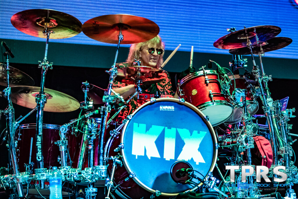 KIX - M3 Rock Festival - Kara Uhrlen - TPRS.com